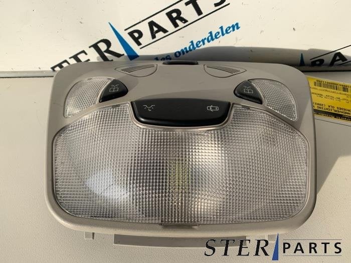 Eclairage intérieur avant d'un Mercedes CLK, 3 mois de garantie, Utilisé, -, -