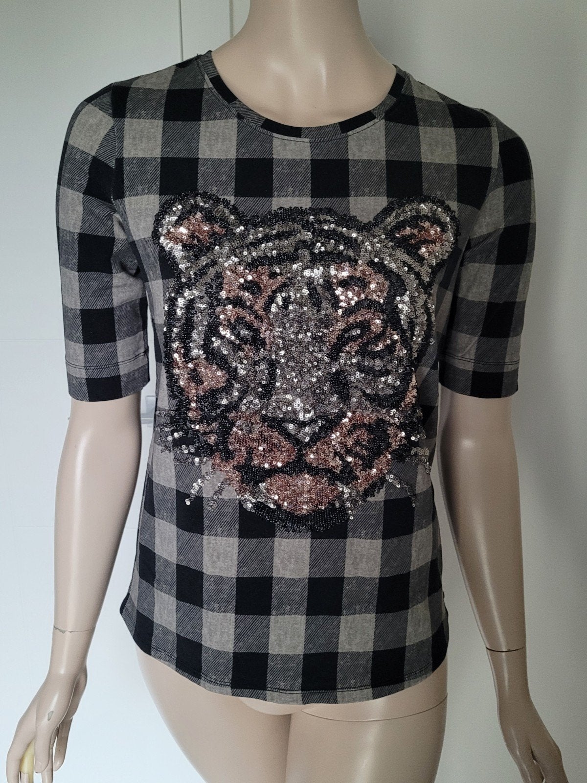 T-shirt Margittes maat 34, Kleding | Dames, T-shirts, Ophalen of Verzenden, Maat 34 (XS) of kleiner