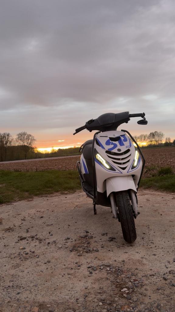 Te koop: Piaggio zip 4t3v Iget - Topstaat!, Zip, Comme neuf, Classe B (45 km/h), Enlèvement