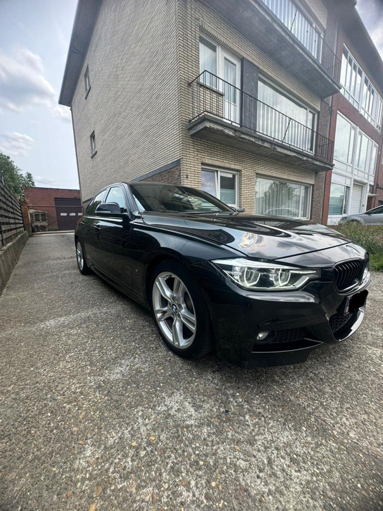 Bmw 330e Plug-in Hybrid M-pakket, Auto's, Automaat, 4 deurs, Euro 6, Zwart