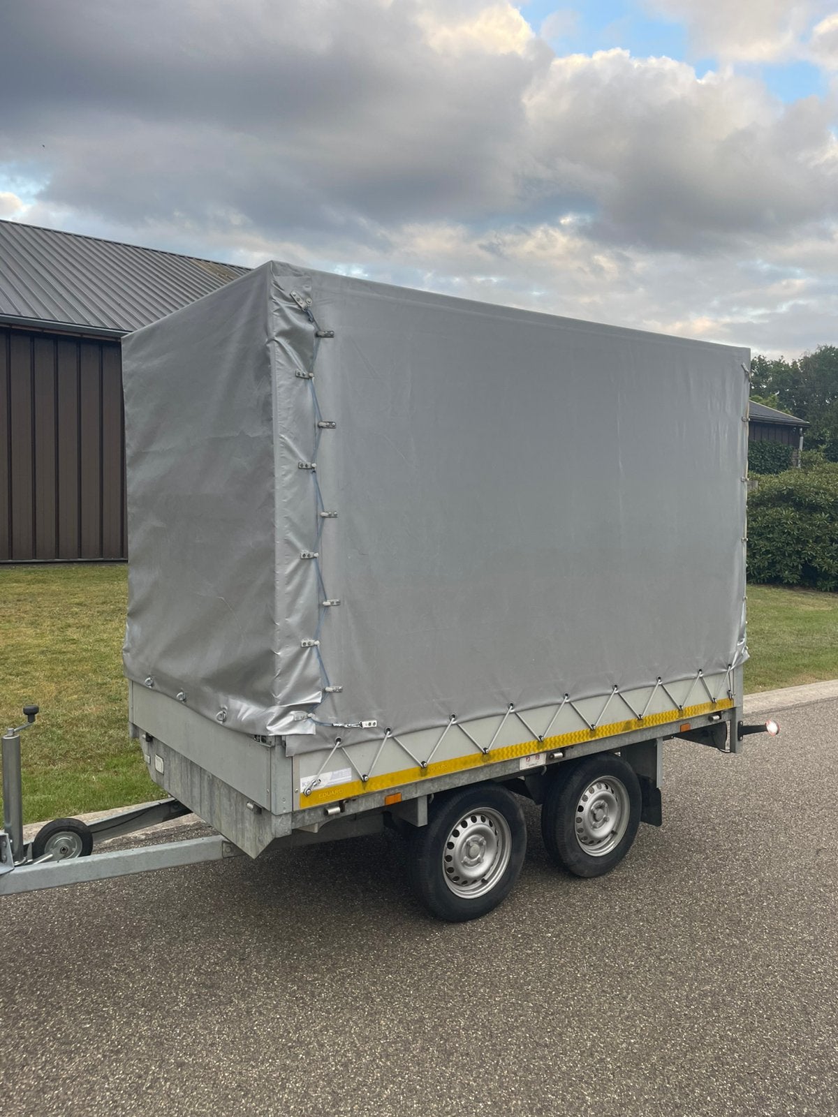 Dubbelas plateau met huif, Auto diversen, Aanhangers en Bagagewagens, Ophalen, Zo goed als nieuw