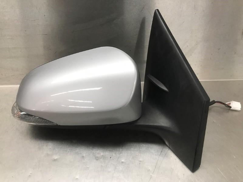 RETROVISEUR EXTERIEUR DROIT Auris Touring Sports (E18), Utilisé, Toyota