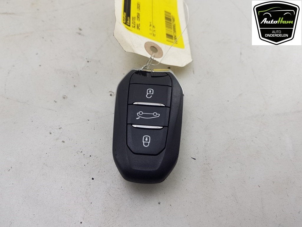 SLEUTEL Corsa F (UB / UH / UP) (|9833213480|9840153480|), Gebruikt, Opel