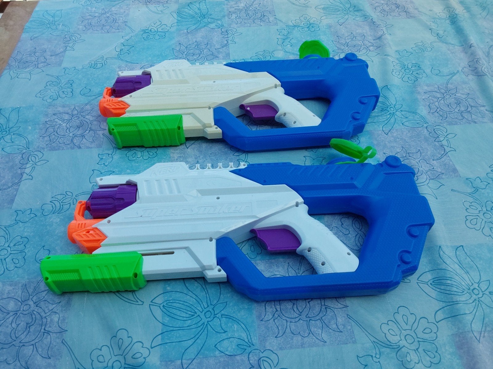 2 nerf pistolen voor water en kogels, Enlèvement