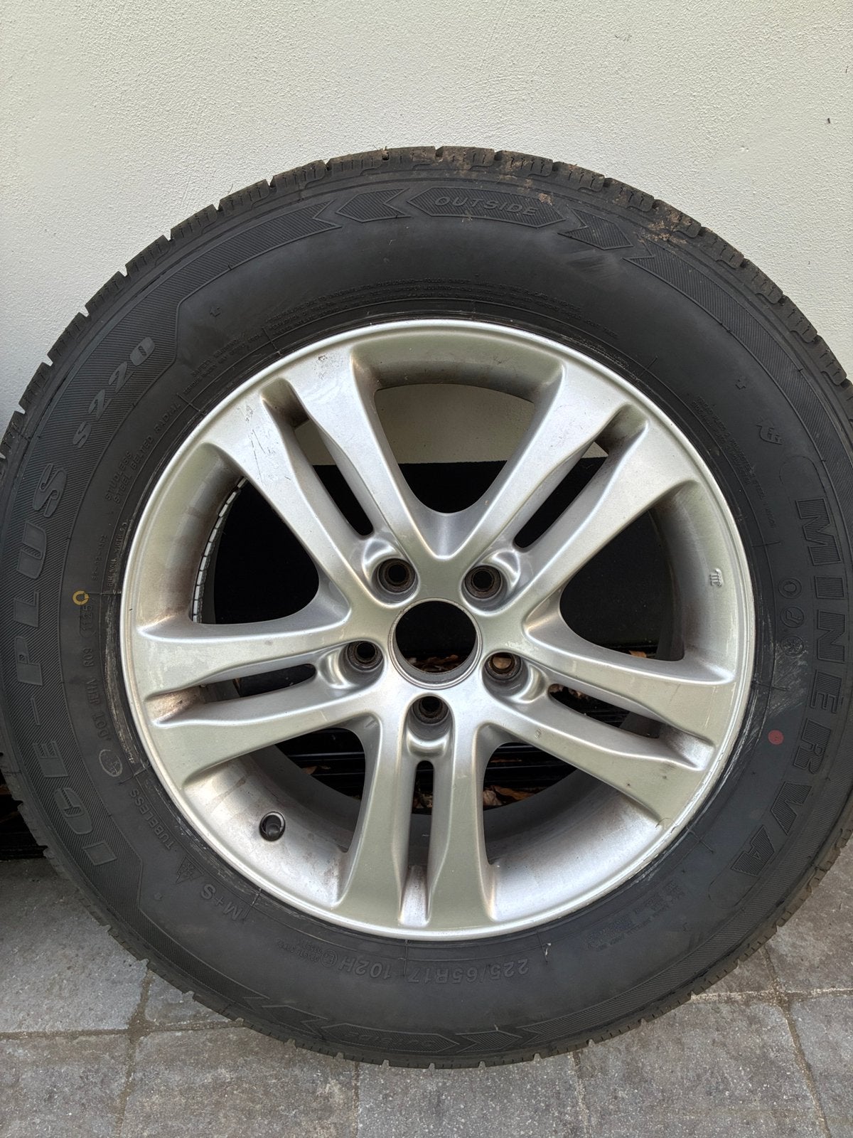 Nieuwe winterbanden 255/65R17 op Honda 17” CRV velg, Auto-onderdelen, Banden en Velgen, Band(en), Winterbanden, Ophalen