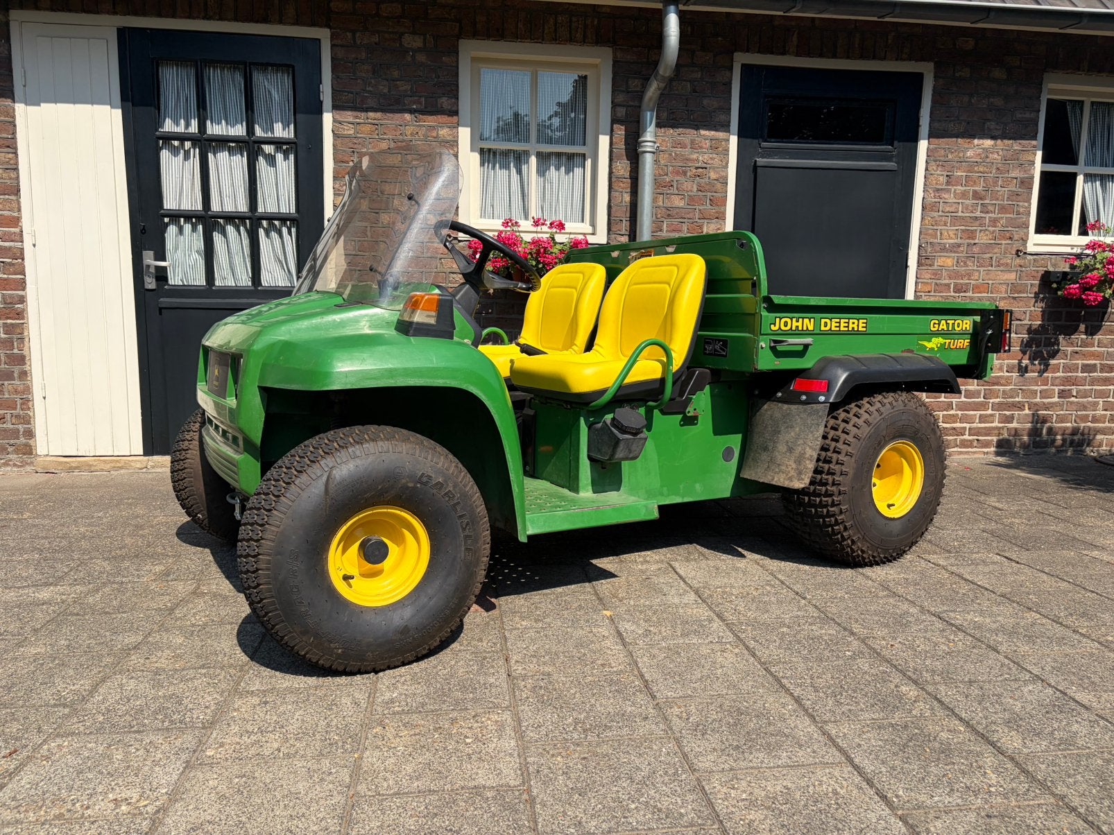 John Deere Gator Turf 4X2, Elektro Kipper, Ophalen