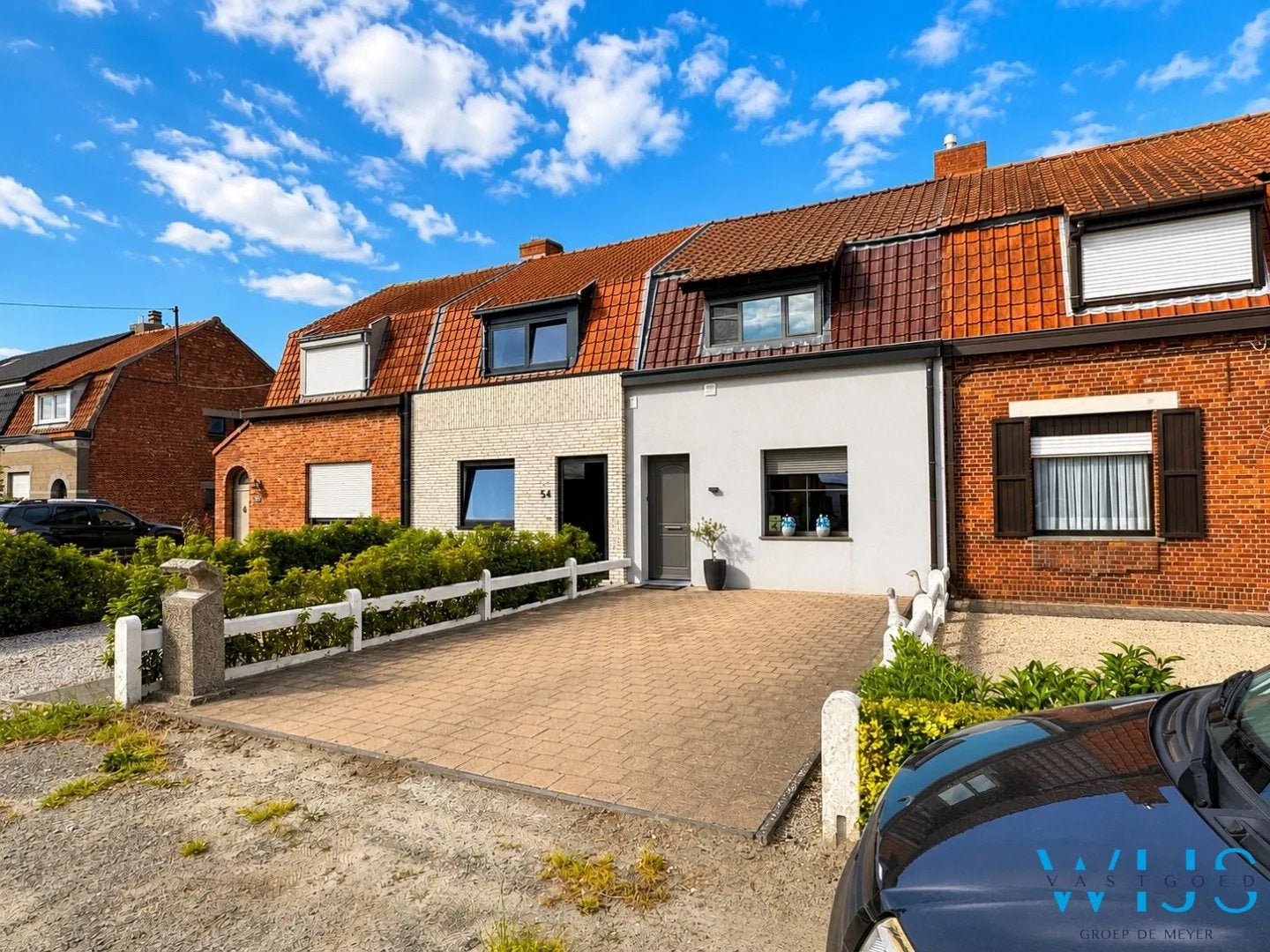 Grotendeels gerenoveerde woning in sleidinge, Immo
