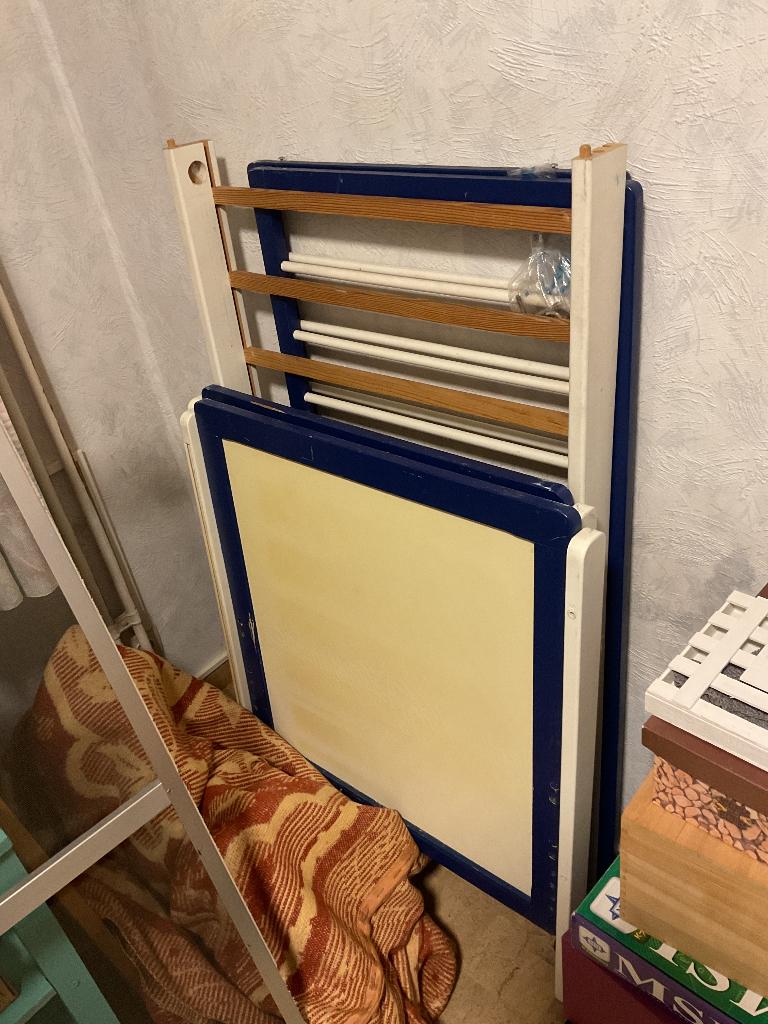 Rétro kinderbedje, Ophalen
