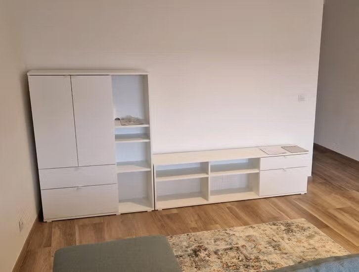 Ikea Vihals tv-meubel en opbergkast, Ophalen, Overige materialen, 100 tot 150 cm, Zo goed als nieuw