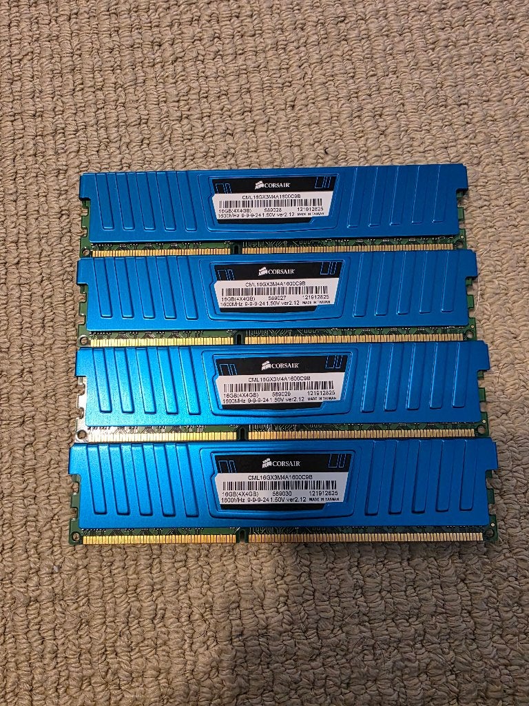 Corsair Vengeance LP 16 GB DDR3-1600 RAM – 4  4 GB, Gebruikt, DDR3, Ophalen of Verzenden, Desktop