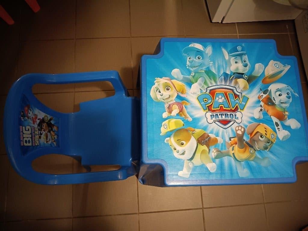 Blauw tafeltje en stoeltje, Ophalen, Gebruikt