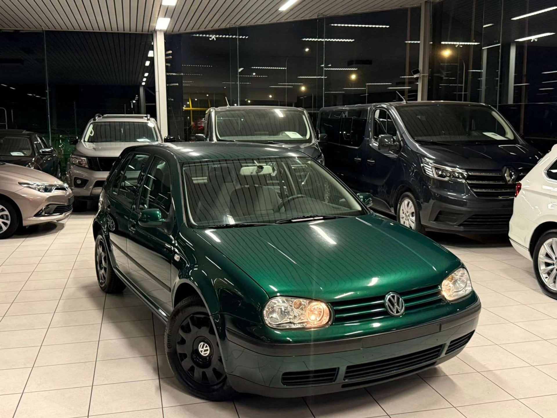 Volkswagen Golf Volkswagen Golf IV 1.9TDI 66kW Euro 3, Auto's, Gebruikt, Golf, 1896 cc, https://public.car-pass.be/vhr/ac0474f8-84ab-4b77-91b4-a9e1620fdeac