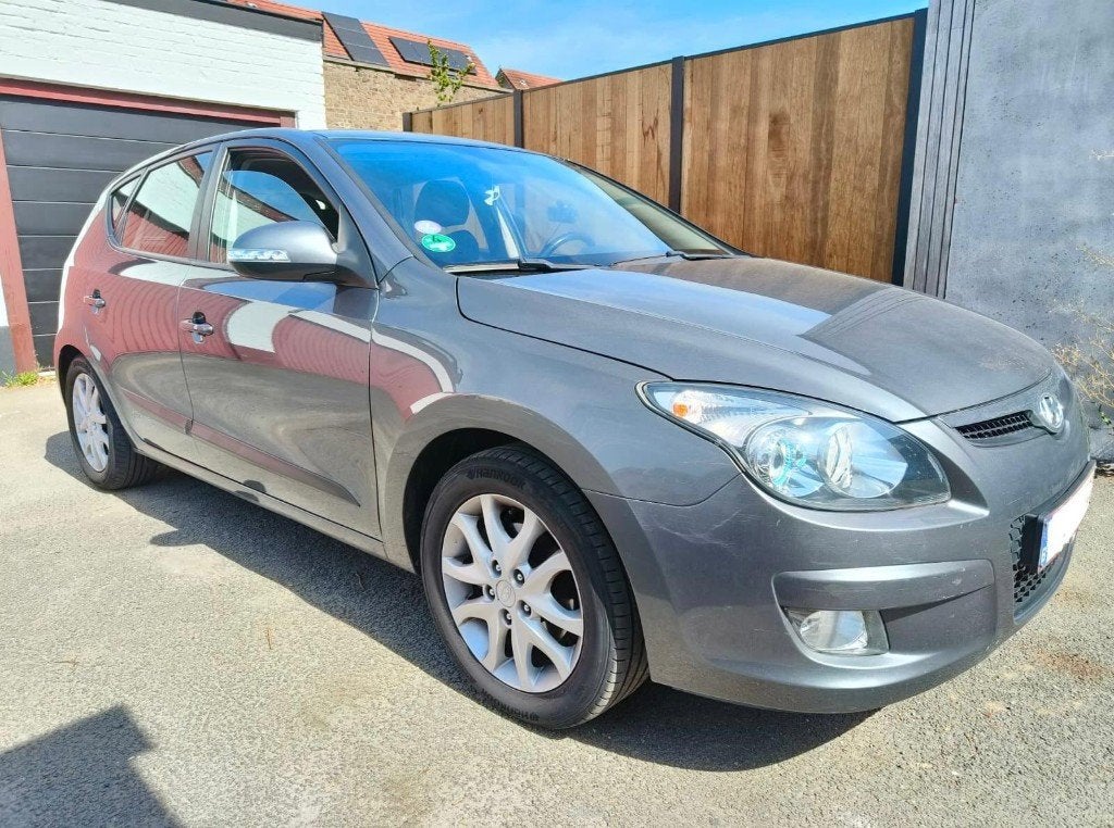 Hyundai i30 | 114.865 KM | Automatisch| | Benzine, Auto's, Automaat, Zwart, 5 zetels, Euro 4
