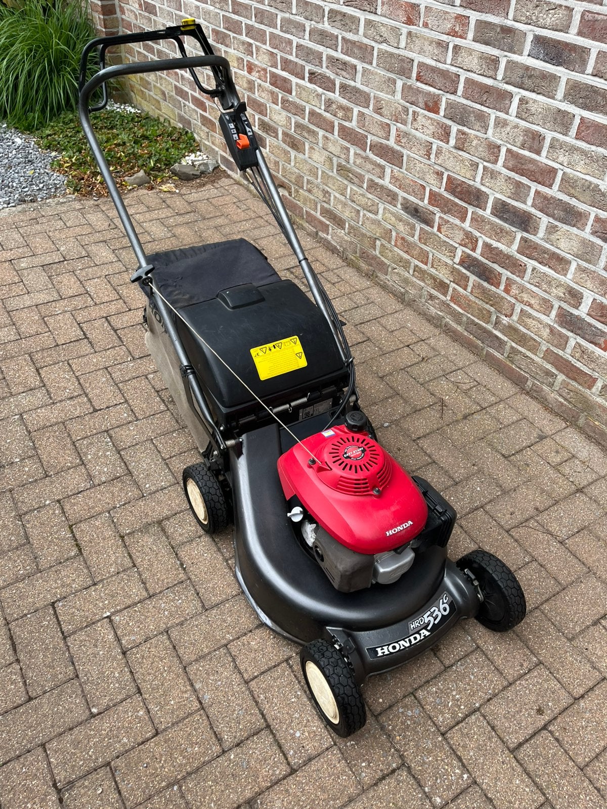 Honda HRD536c, Tondeuses à gazon à essence, Utilisé, Vitesses, Enlèvement