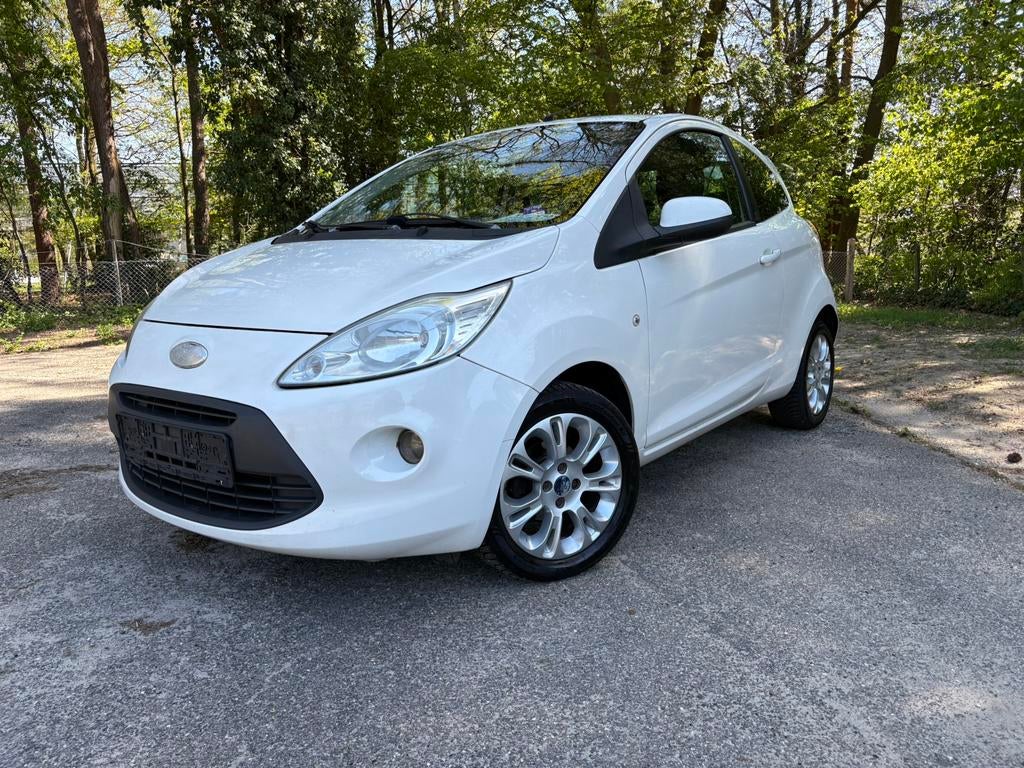 Ford KA uit 2009 met 130.000km 1.25 benzine, Elektrische ramen, Ka, Bedrijf, Te koop