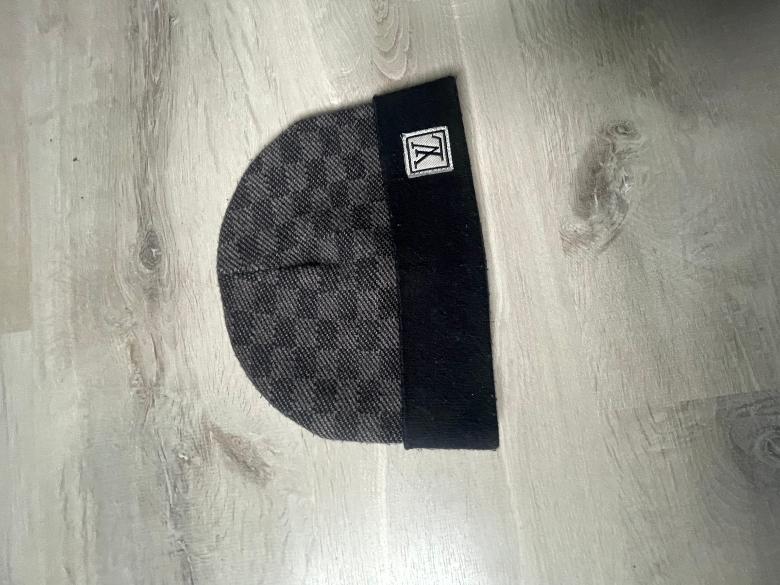 Gucci muts, Ophalen of Verzenden, Zo goed als nieuw, Maat 46 (S) of kleiner, Muts