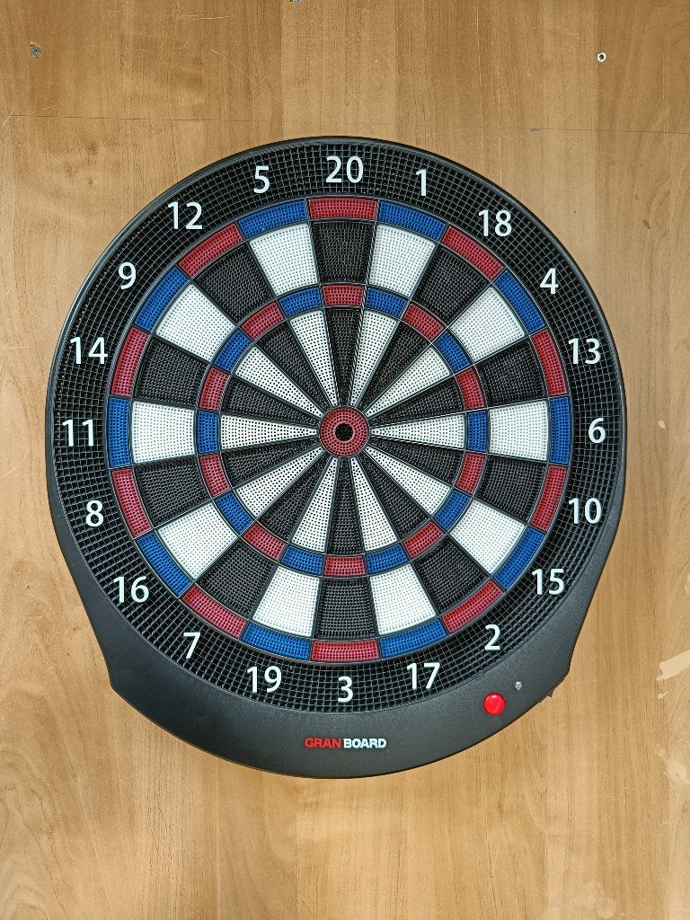 Granboard dash dartsboard, Sport en Fitness, Ophalen of Verzenden, Zo goed als nieuw, Dartbord, Elektronisch