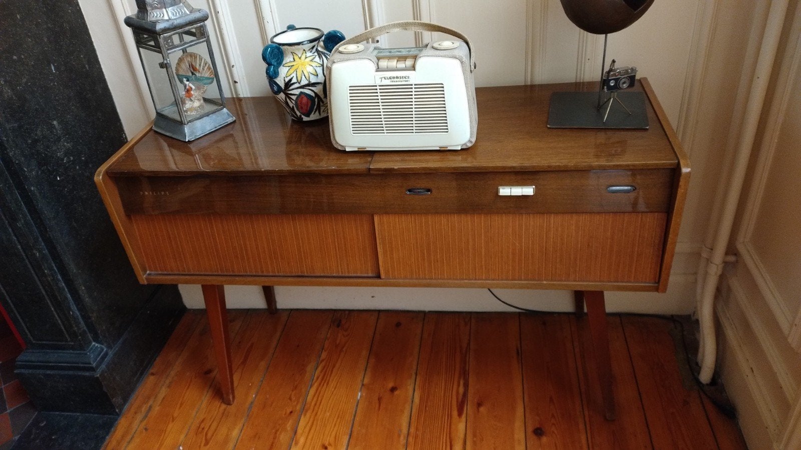 Ancien meuble radio tourne disque Philips vintage, Enlèvement