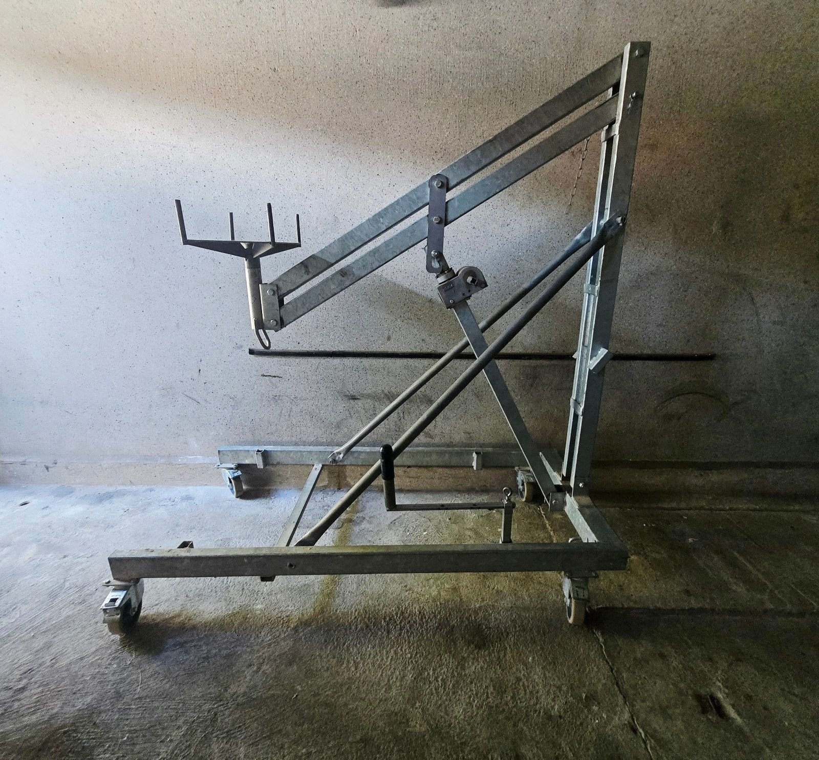 MUBA krachtarmlift / poutrellift, 2024, Doe-het-zelf en Bouw, Ophalen