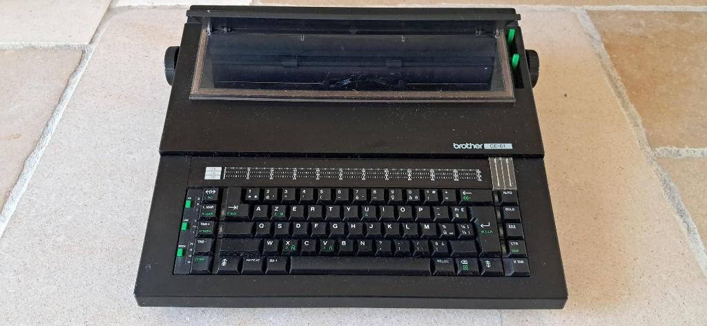 elektrische typemachine Brother CE-61, Ophalen, Gebruikt