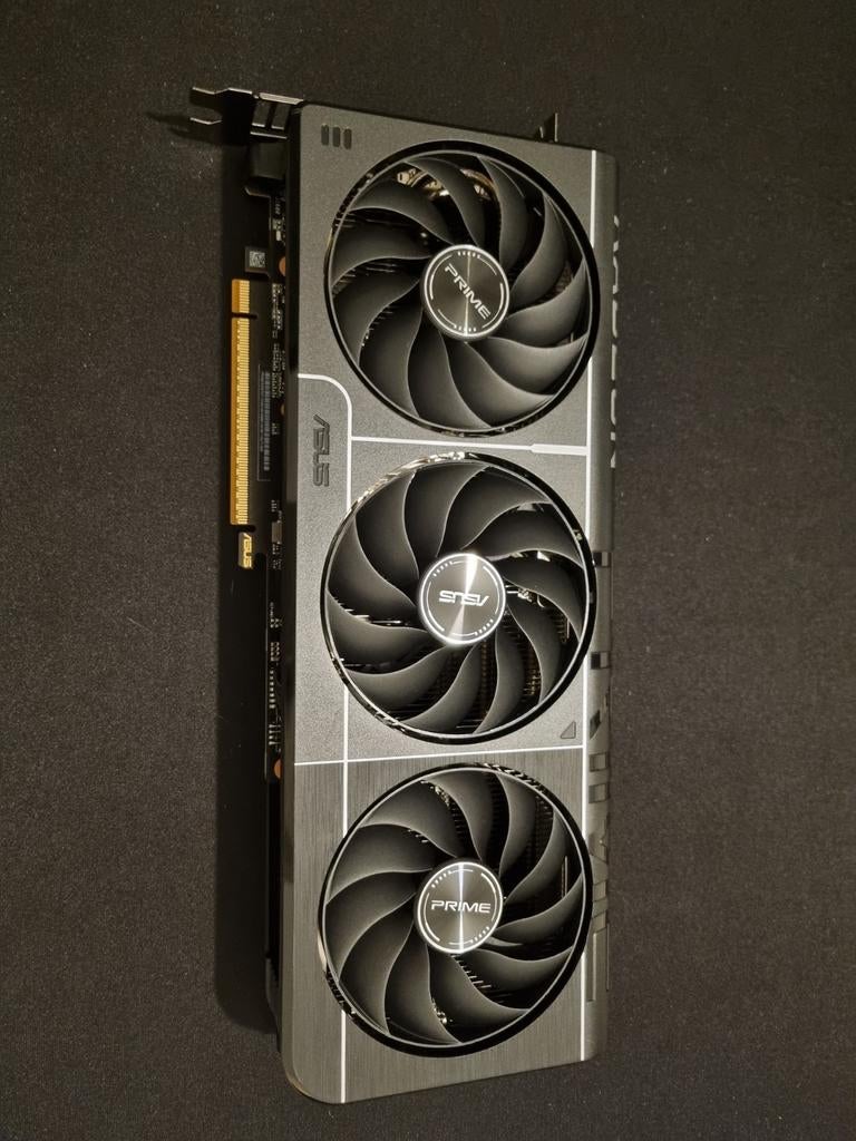 ASUS Prime RX 9070 XT OC 16GB — Nieuwstaat + Garantie, Computers en Software, Videokaarten, Ophalen of Verzenden
