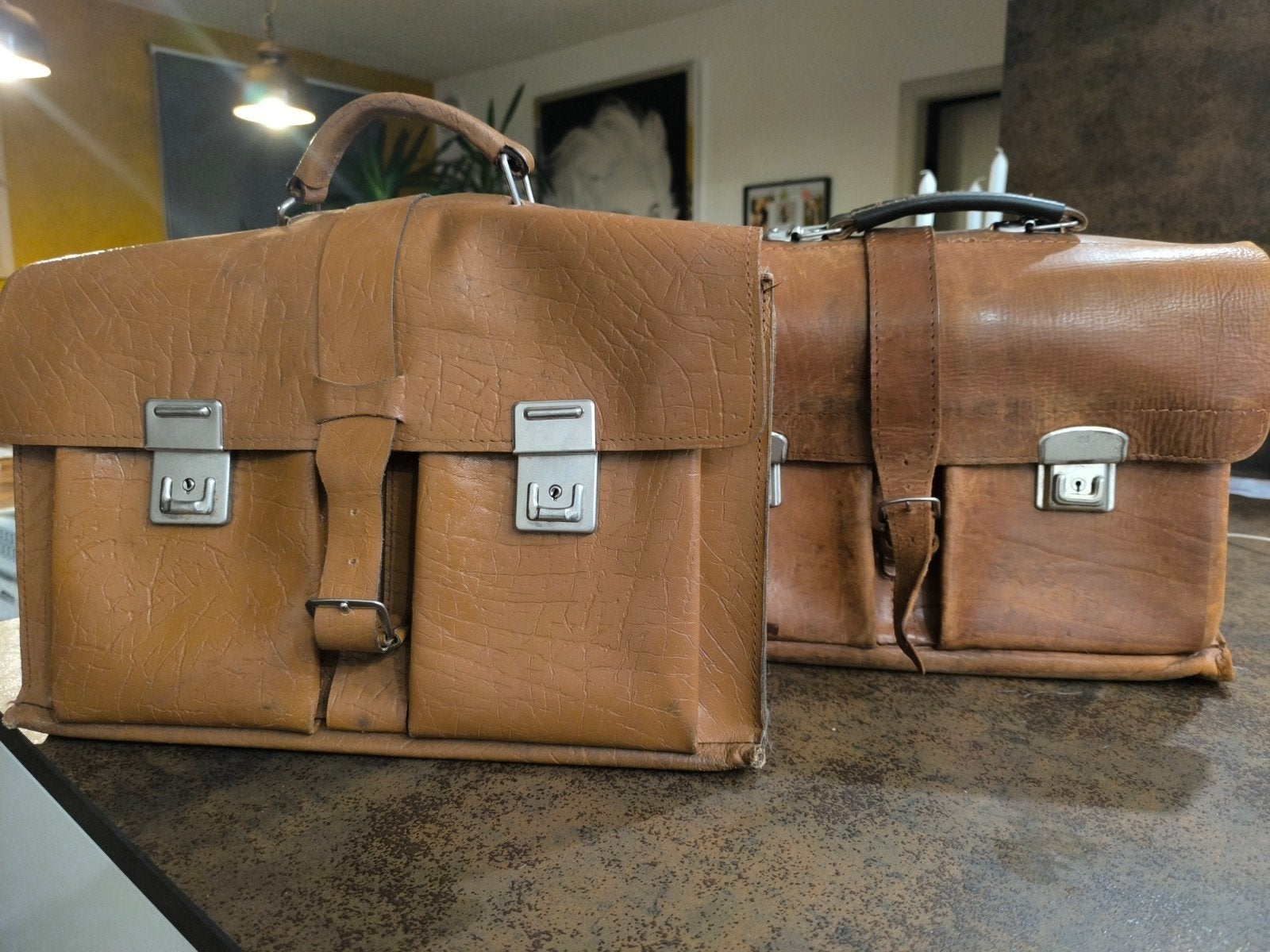 Retro boekentassen, Handtassen en Accessoires, Koffers, Ophalen