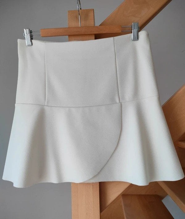 Korte rok met onderrok Vera Moda. Smal, Kleding | Dames, Rokken, Vero Moda, Wit, Ophalen of Verzenden, Zo goed als nieuw