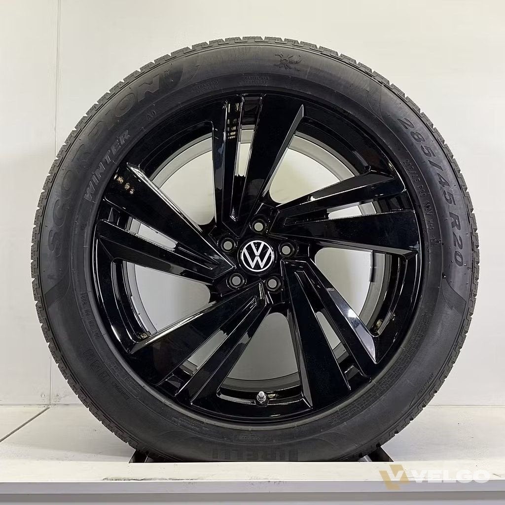 VOLKSWAGEN NEVADA TOUAREG III Q7 Q8 VELGEN SET WINTERBANDEN, Auto-onderdelen, Gebruikt, -, 285 mm, -