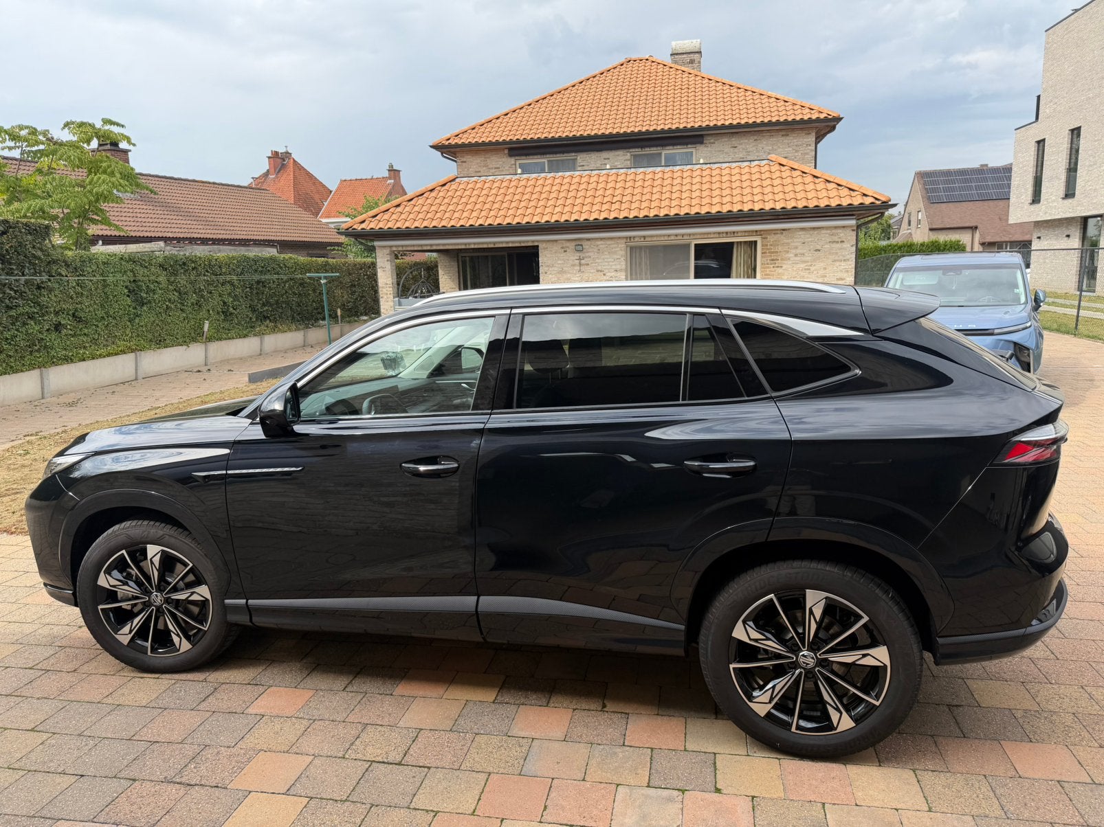 MG HS luxury hybride +  Bj- 2026, Autos, MG, Achat, Euro 6, Carnet d'entretien, Noir