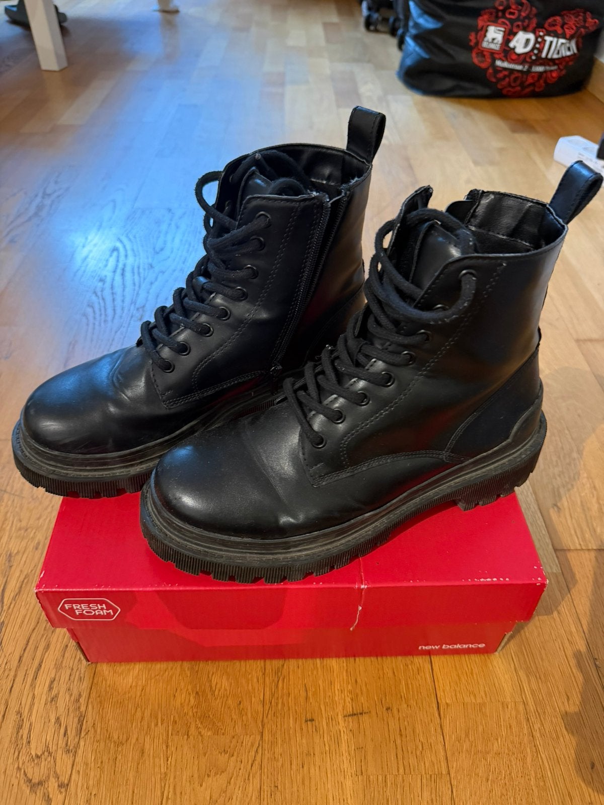 Pull&Bear laarzen herenschoenen T39, Kleding | Heren, Schoenen, Ophalen, Zwart, Boots, Zo goed als nieuw