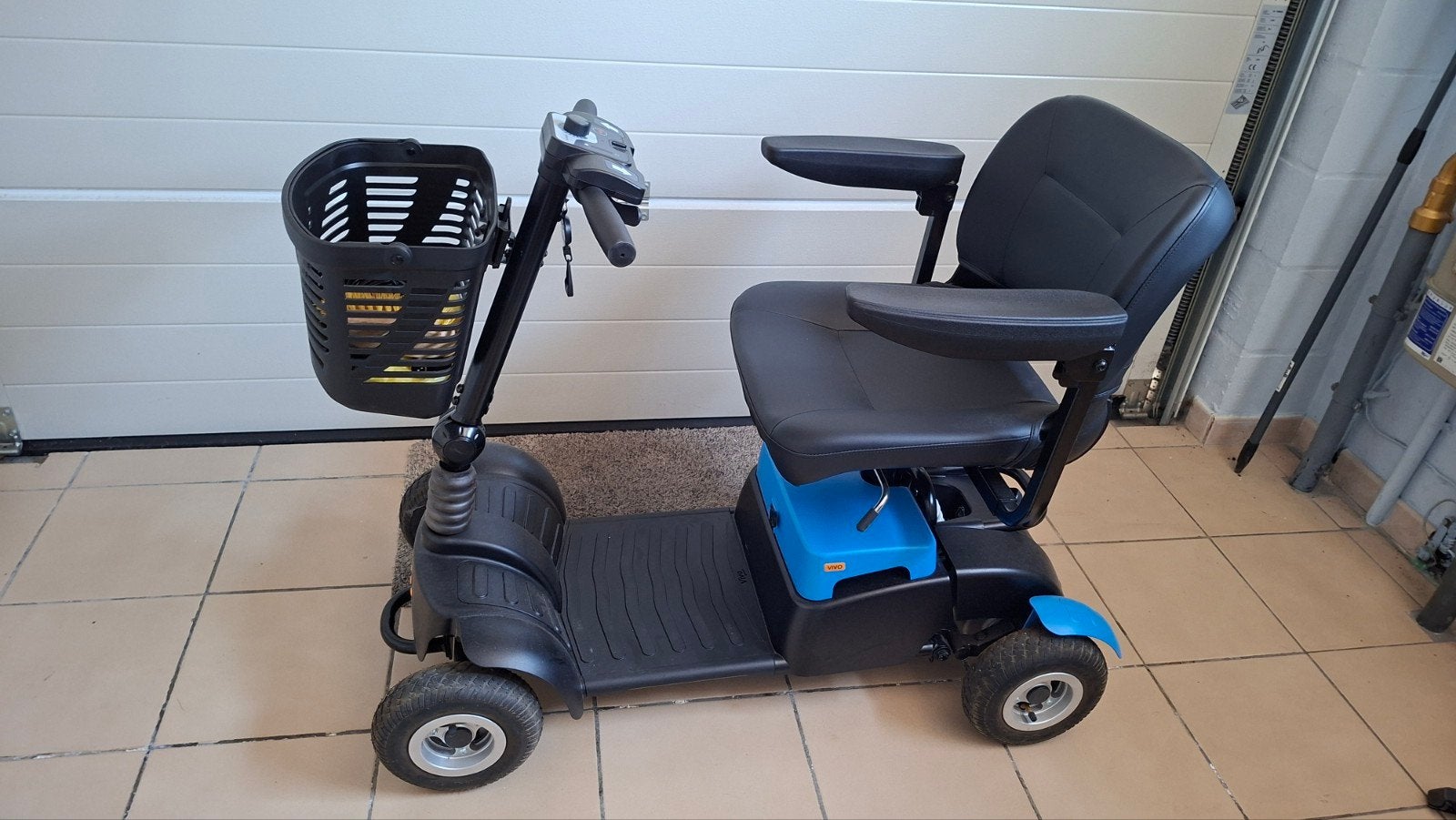 Scootmobiel in  goede staat demonteerbaar !, Ophalen