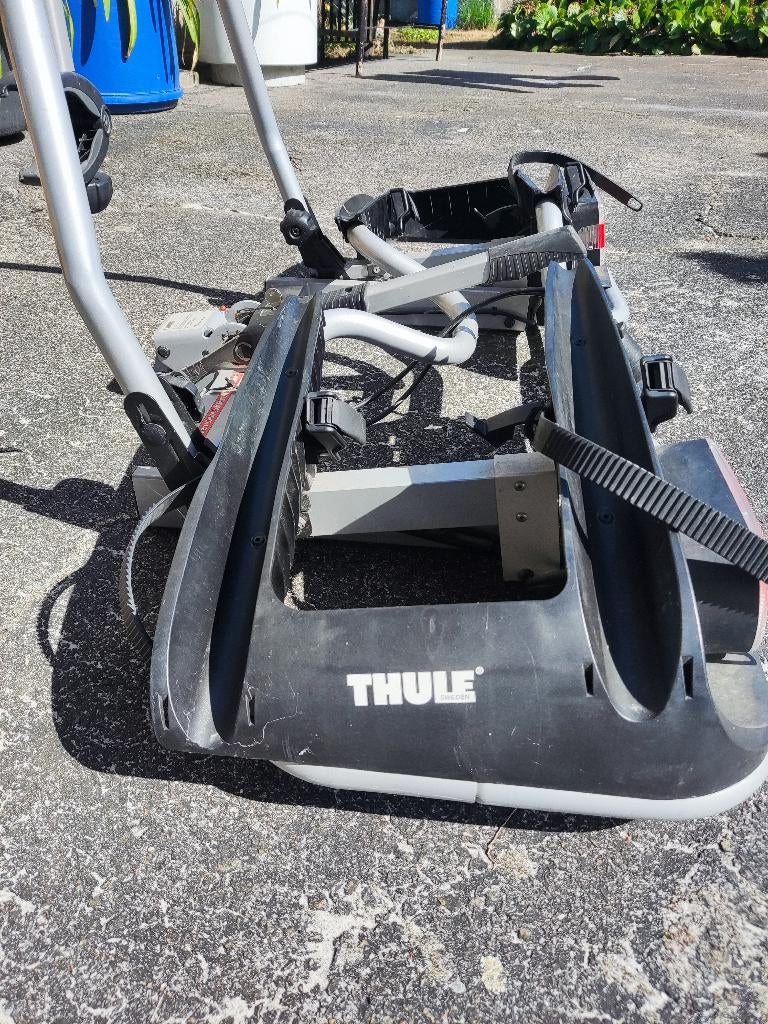 Fietsendrager Thule e-bikes, Ophalen, Zo goed als nieuw, 2 fietsen, Trekhaakdrager