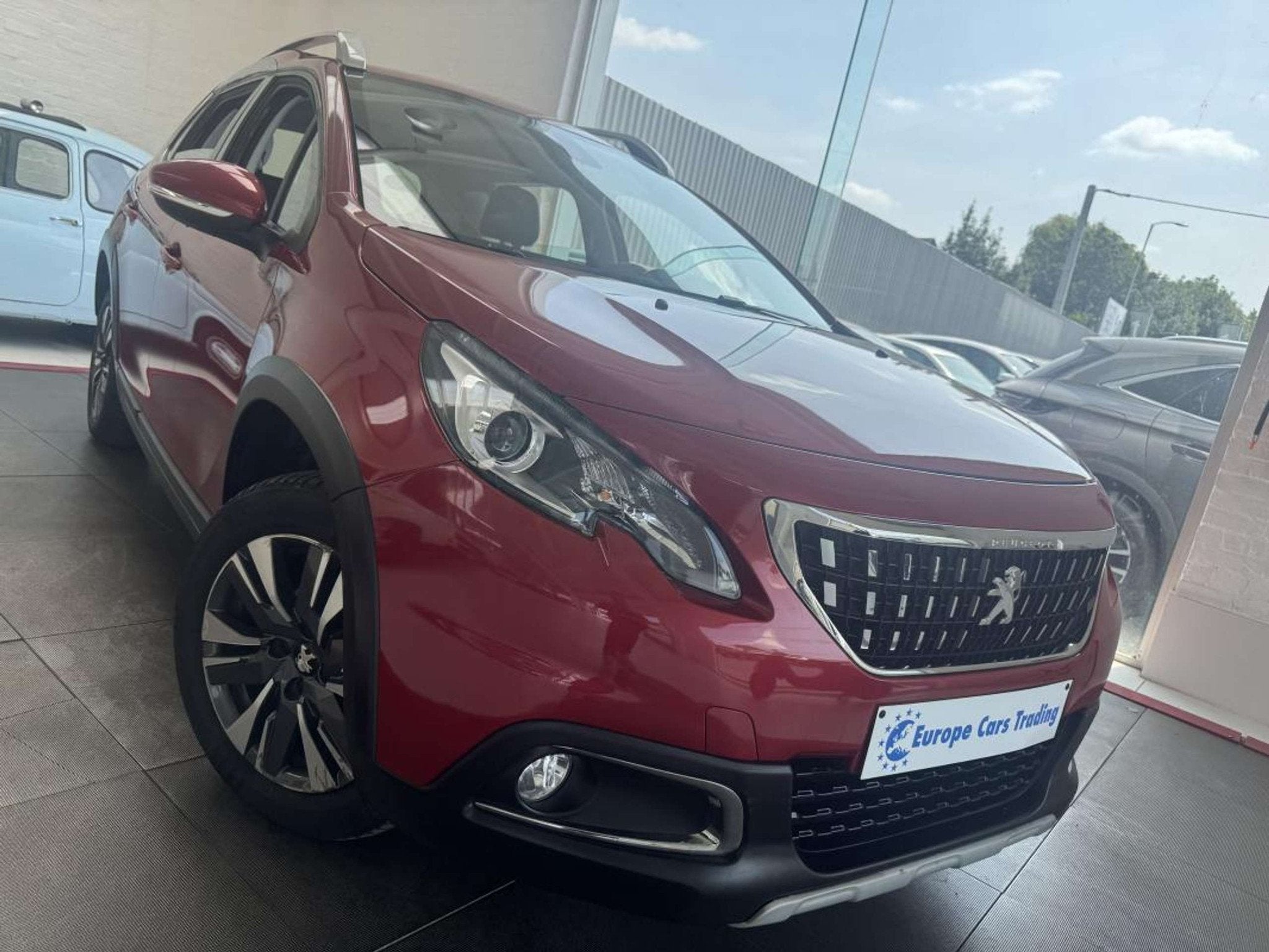 Peugeot 2008 PHASE2 1.6BLUEHDI 100CH 1ER MAIN DISTRIBUTION O, Rouge, Achat, Entreprise, Boîte manuelle