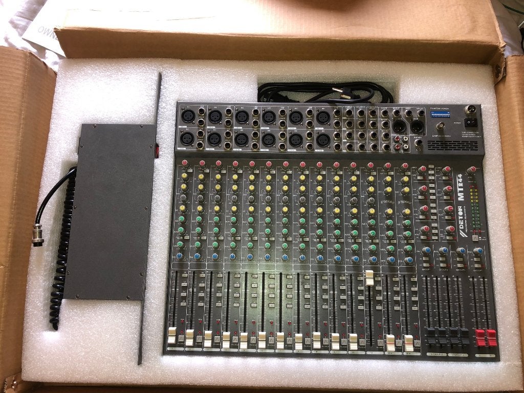 Mengtafel analoog, Ophalen of Verzenden, Zo goed als nieuw, 10 tot 20 kanalen, Microfooningang