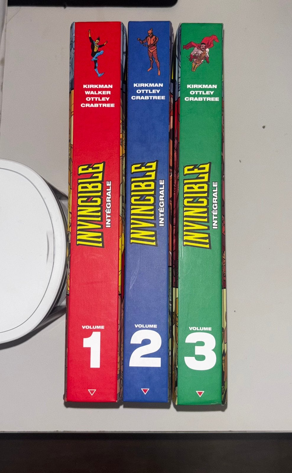 3 Invincible Comic boeken, Boeken, Strips | Comics, Meerdere comics, Ophalen, Zo goed als nieuw, Amerika
