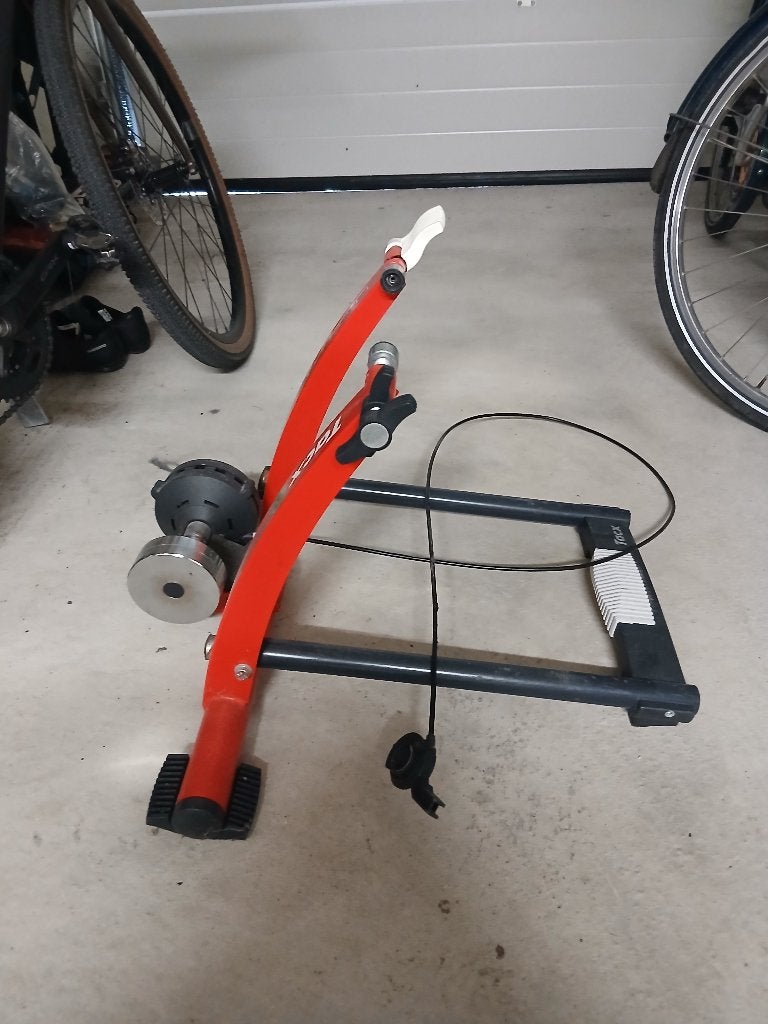 Rollen Tacx, Sport en Fitness, Ophalen, Gebruikt