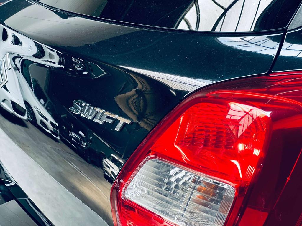 Suzuki Swift 1.2i *CLIMATISATION*GPS*EURO6c* (bj 2018), Voorwielaandrijving, Stof, Gebruikt, 4 cilinders