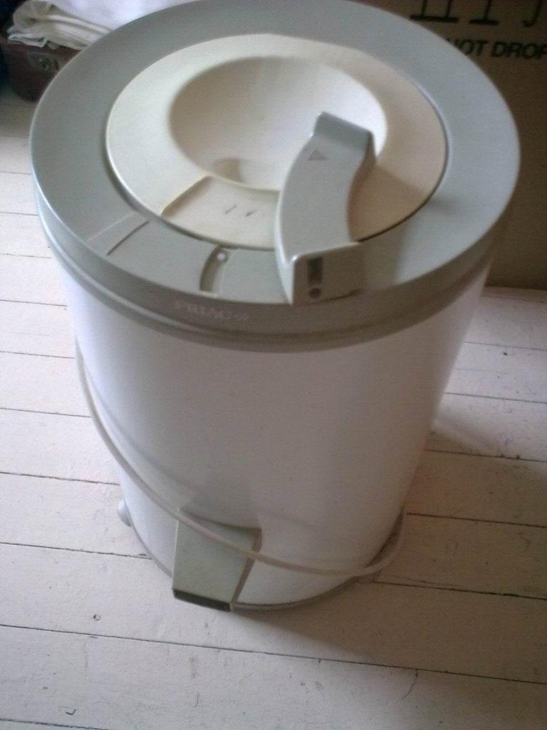 Essoreuse FRIAC, Electroménager, Chargeur frontal, Enlèvement, Utilisé, Moins de 4 kg