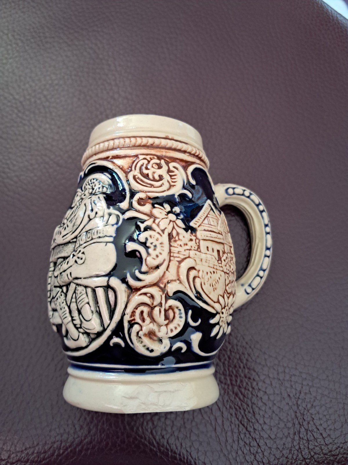 Petite chope à bière allemande vintage en grès émaillé, Enlèvement ou Envoi, Chope(s)