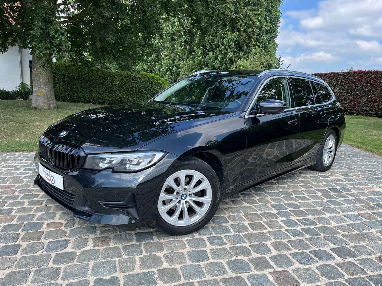 BMW 318 d Touring AdBlue/Leder/Camera/Carplay/Clima/Cruise., Autos, BMW, 116 g/km, Achat, 5 portes, Détection des panneaux routiers