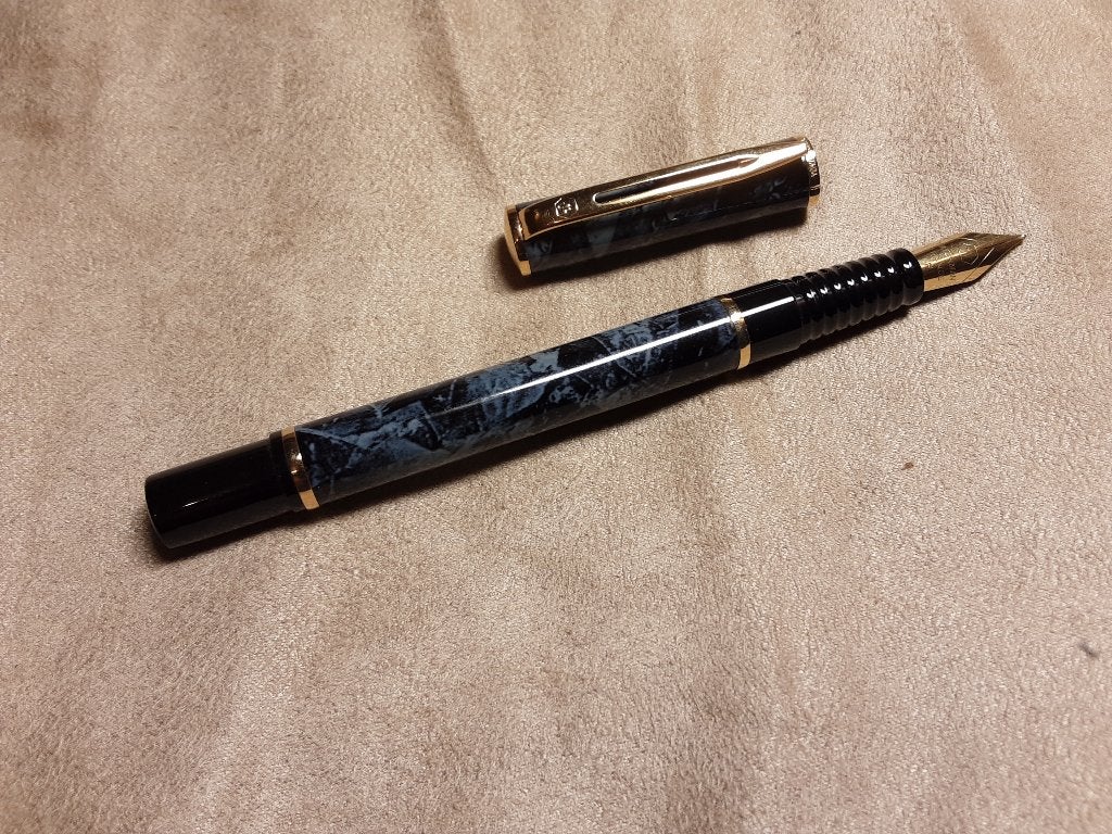 Waterman Laurent Charcoal FP, Enlèvement ou Envoi, Neuf, Stylo, Waterman