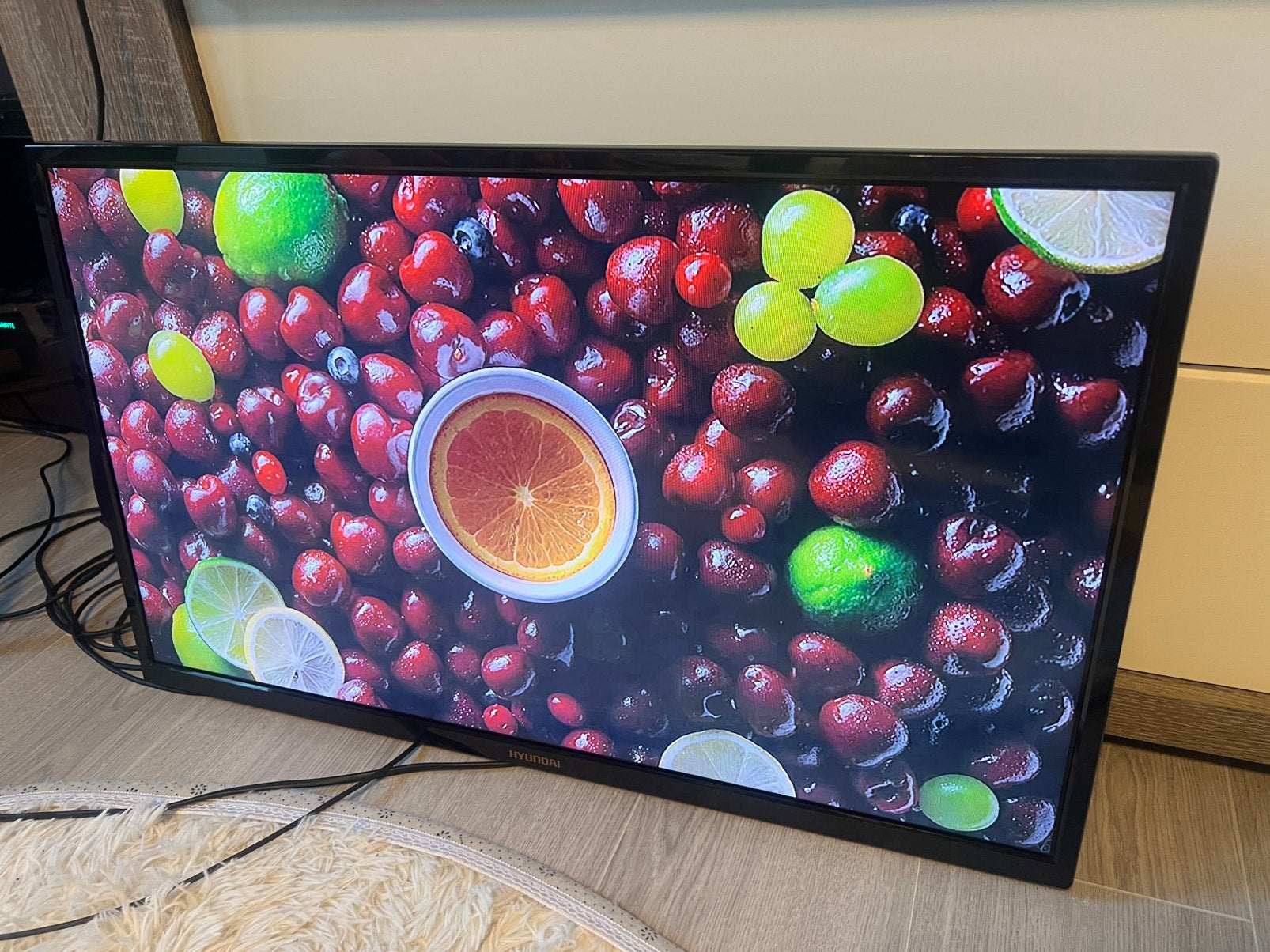 Hyundai 32” HD LED TV, Ophalen, Zo goed als nieuw, LED