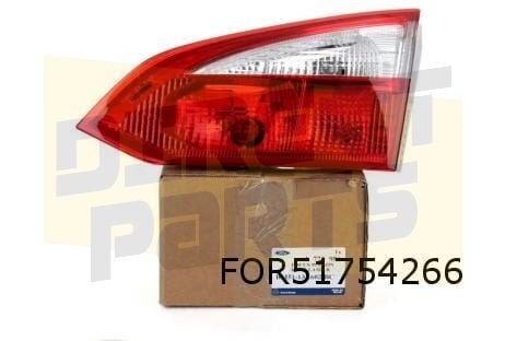Ford Focus Wagon (3/11-1/15) achterlicht Rechts binnen OES!, Neuf, -, -, Ford