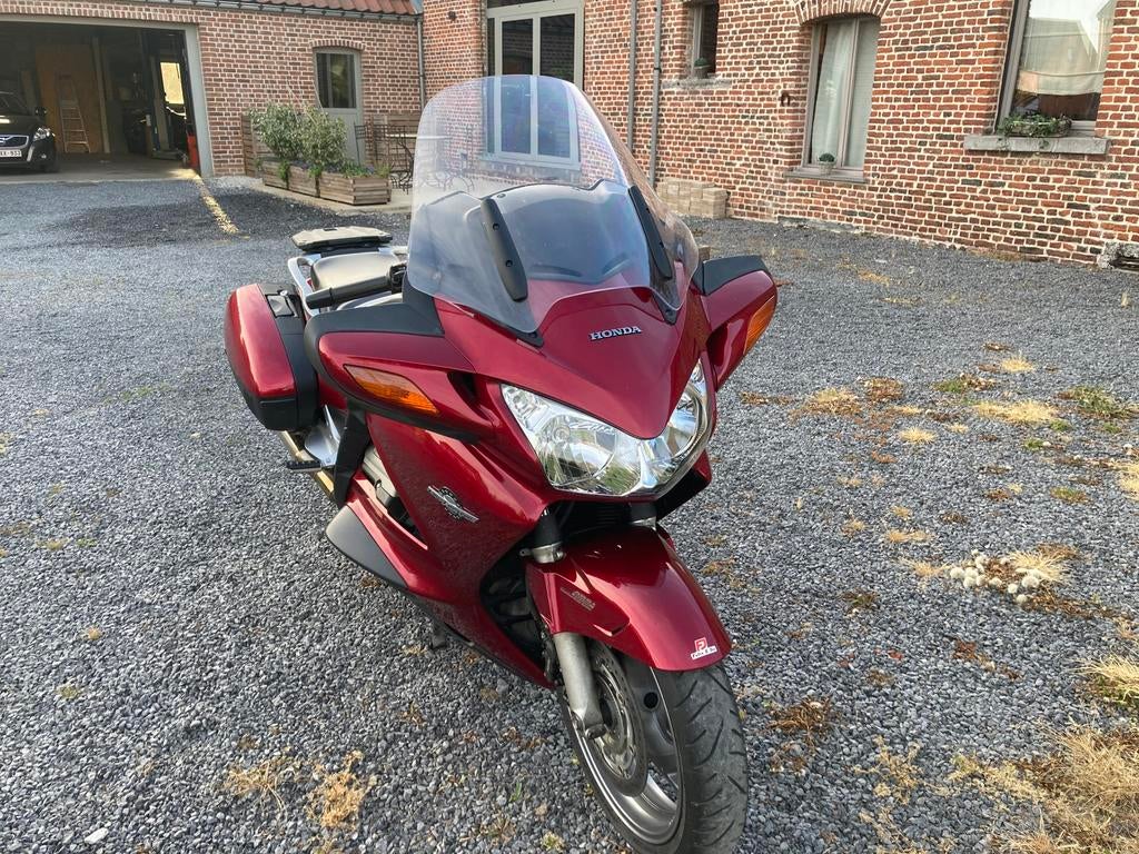 Honda st 1300 pan european, Tourisme, Entreprise, Occasion, Plus de 35 kW