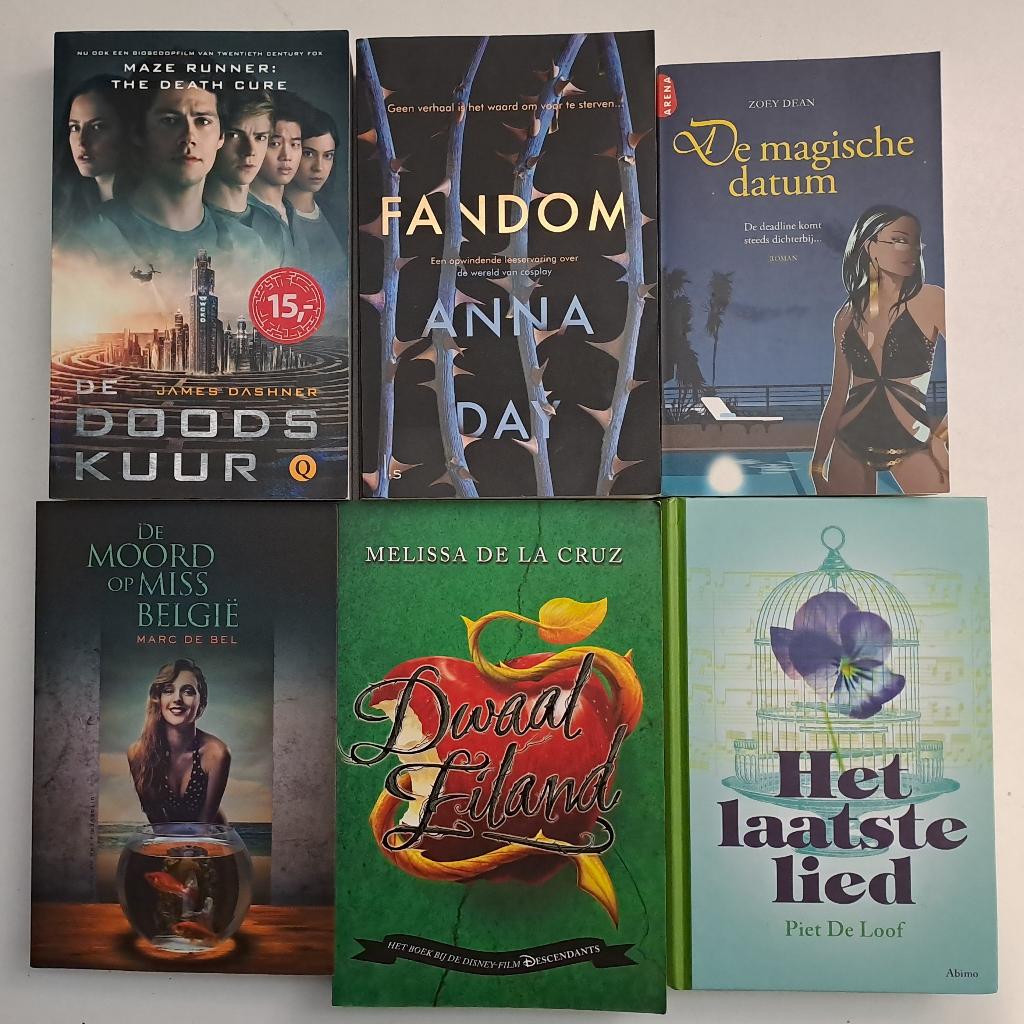 Boeken Young Adults (1), Ophalen of Verzenden, Gelezen