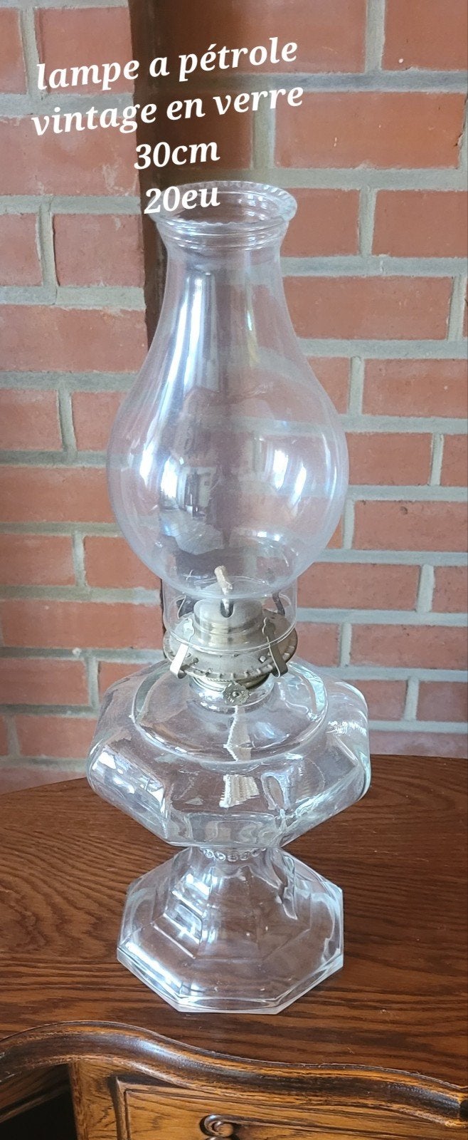 Lampe a pétrole, Ophalen, Glas