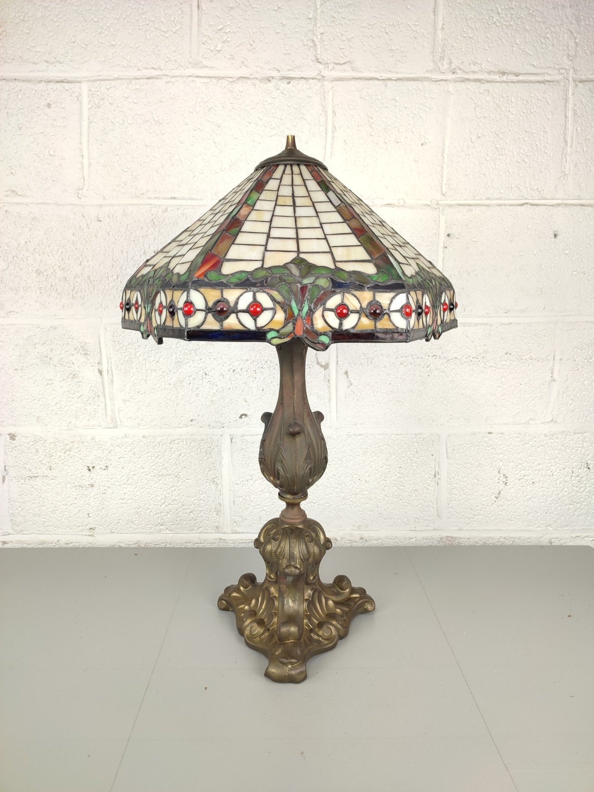 Grote Tiffany lamp, Ophalen