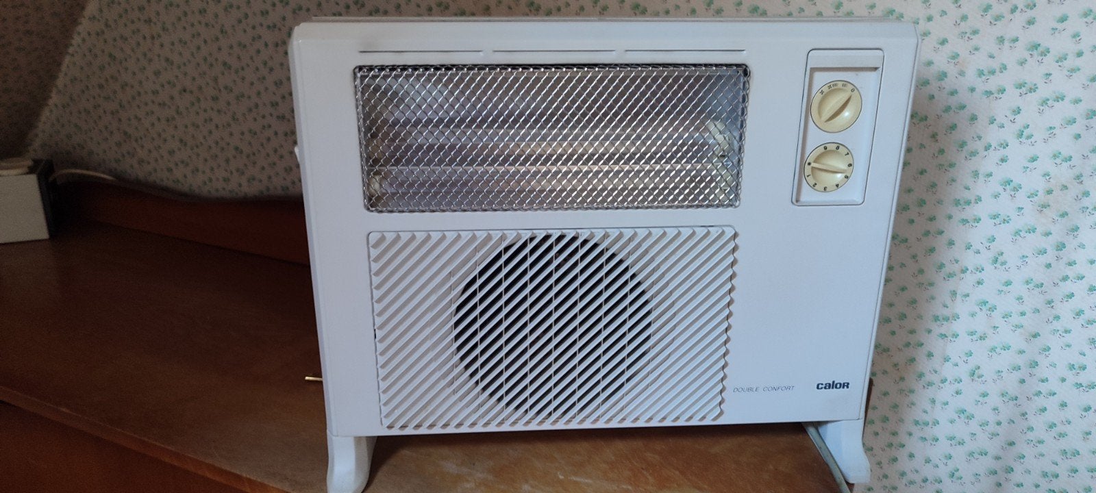 electrische vuurtjes(nog nieuw in de doos), Doe-het-zelf en Bouw, Ophalen, Zo goed als nieuw, Radiator