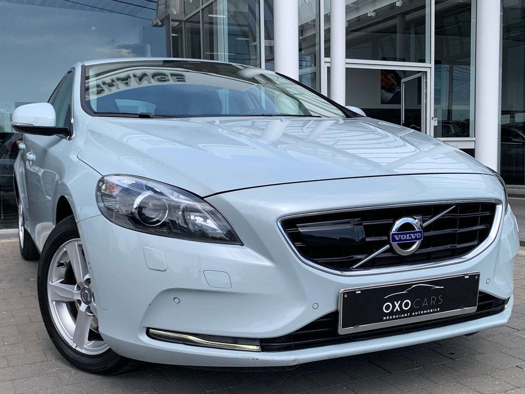 Volvo V40 2.0 D3 150CV / Boite Automatique / Xenon / Gps / C, Euro 5, Gebruikt, 110 kW, Bi-Xenon koplampen