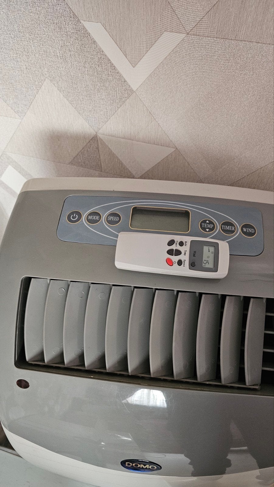 DOMO mobiele airconditioner ️, Elektronische apparatuur, Airco's, Ophalen